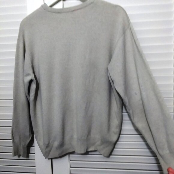 Burberrys of London Long Sleeve Gray Sweater - Picture 4 of 7